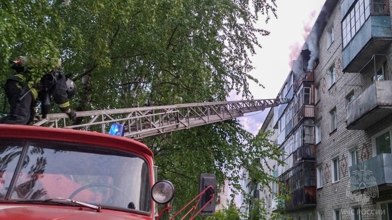 В Красновишерске в многоквартирном доме взорвался бытовой газ | 15.06.2023  | Чайковский - БезФормата