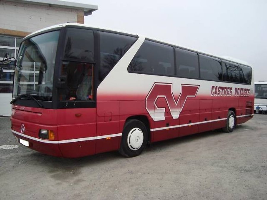 Автобус Mercedes Benz o350